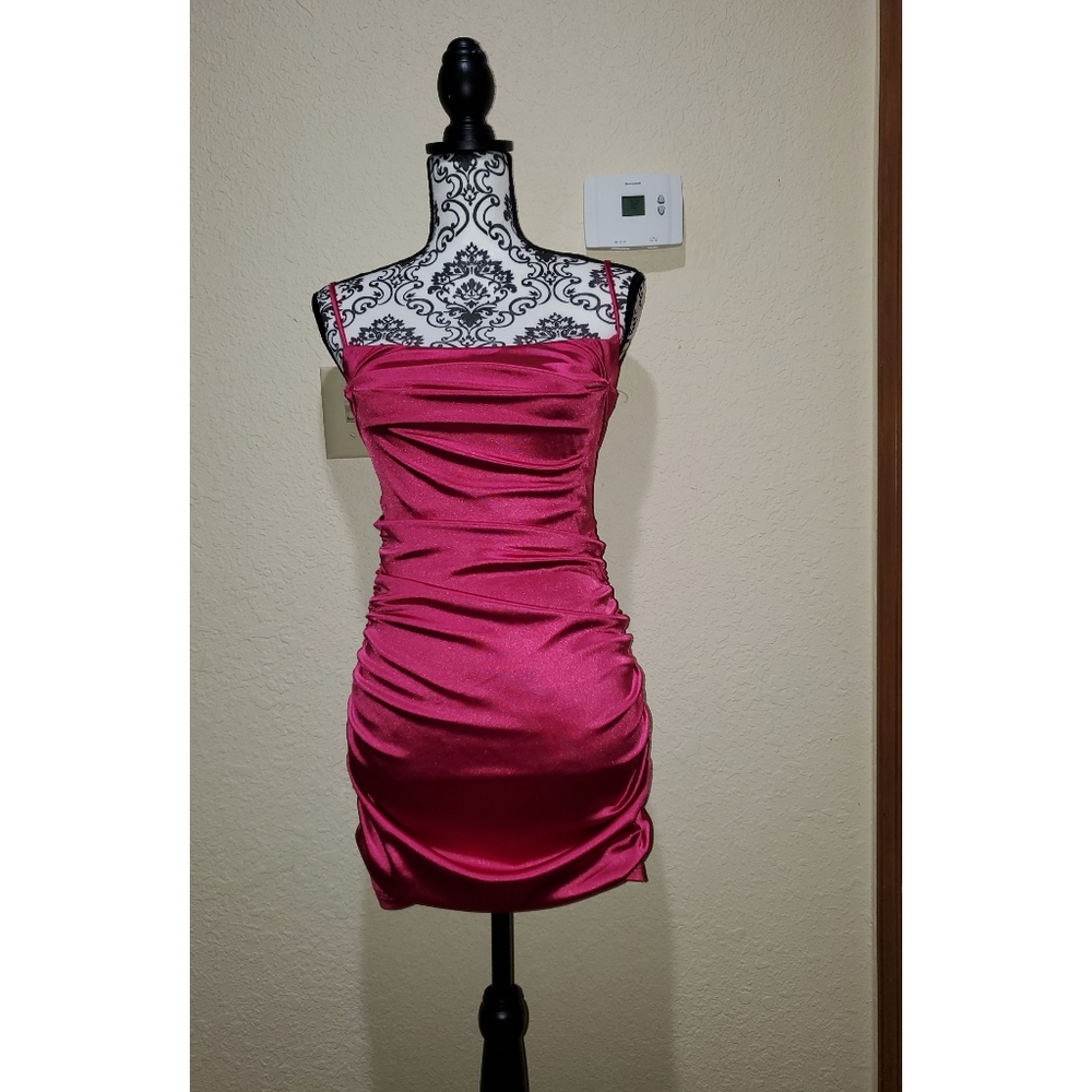 Lucy in the sky Los Angeles size Small Pink